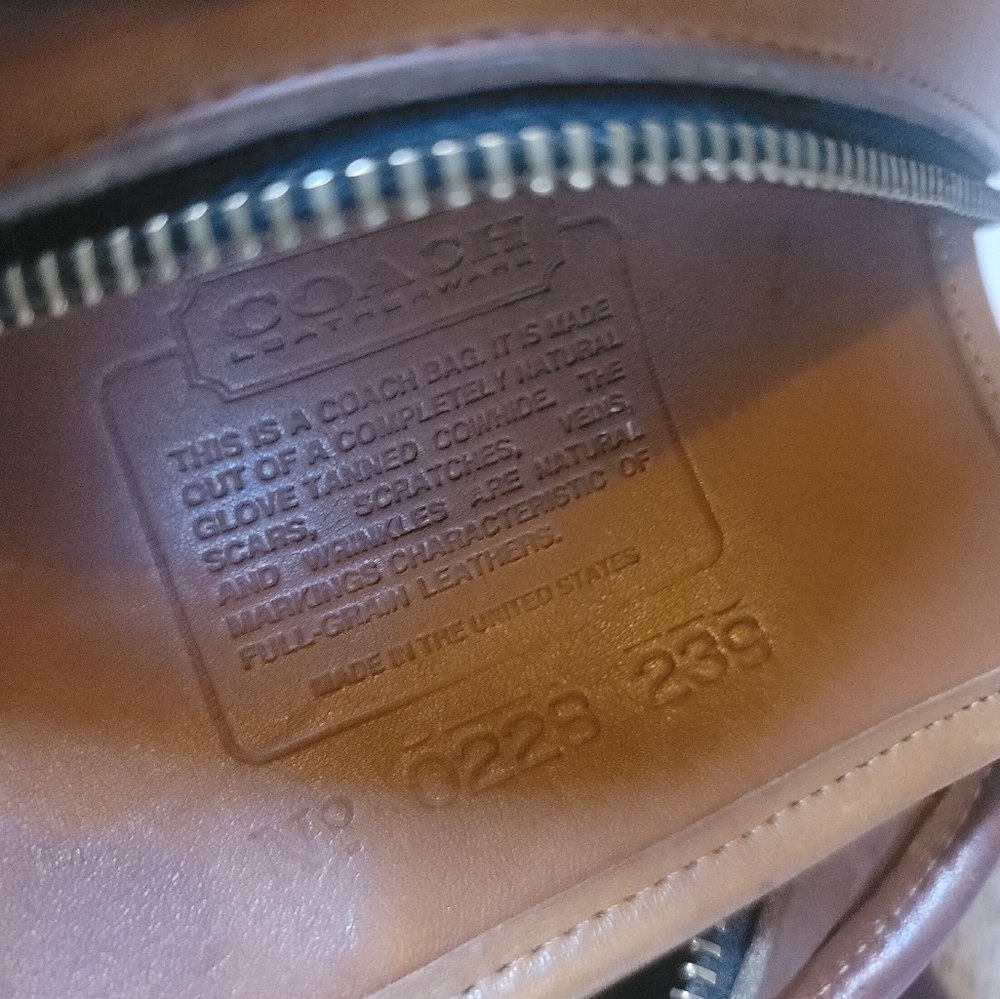 COACH True Vintage Kimball Zip Half Moon Crossbody Bag Classic British Tan - Picture 10 of 15